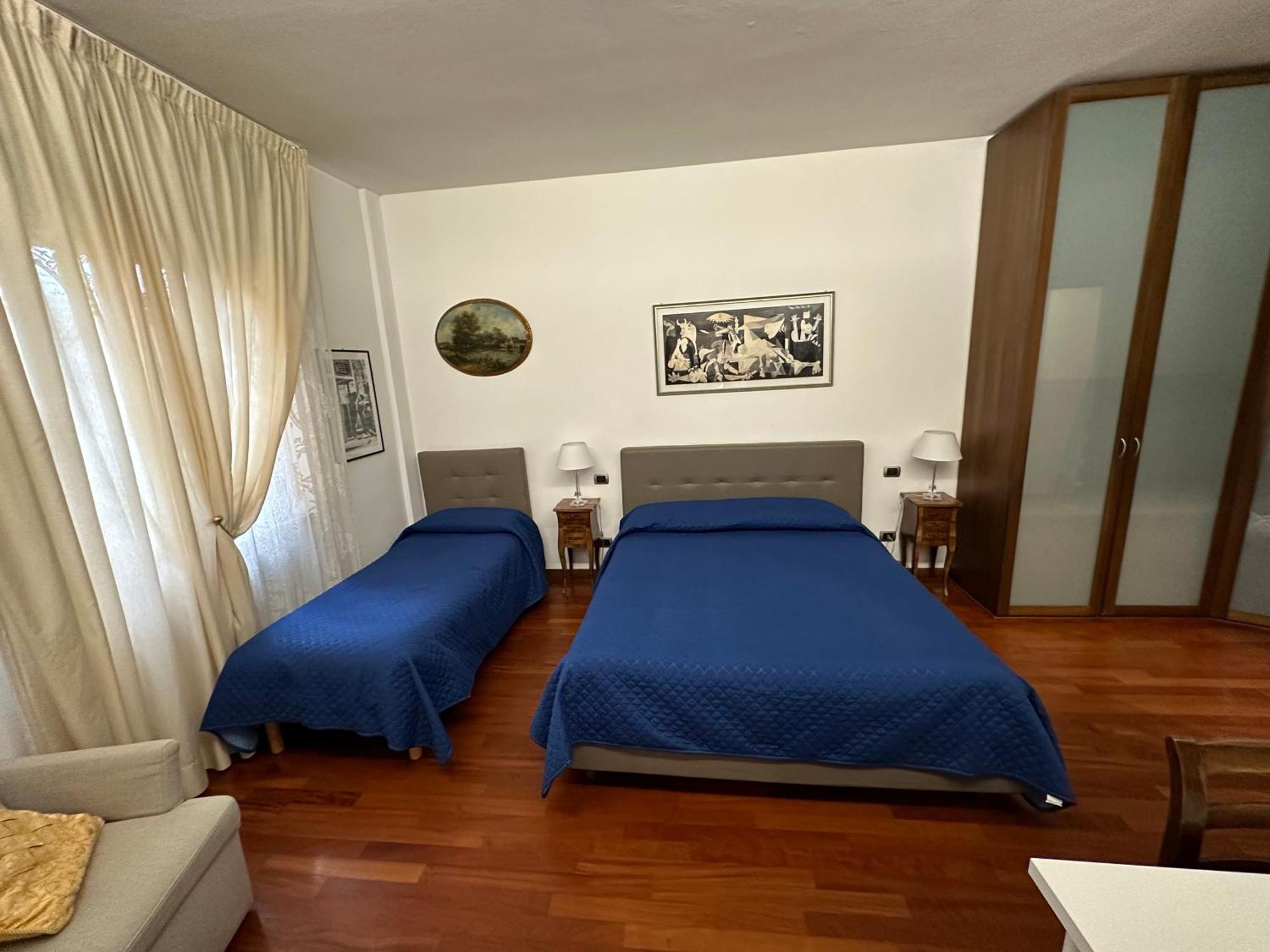 10 Minutes Bed & Breakfast 2*